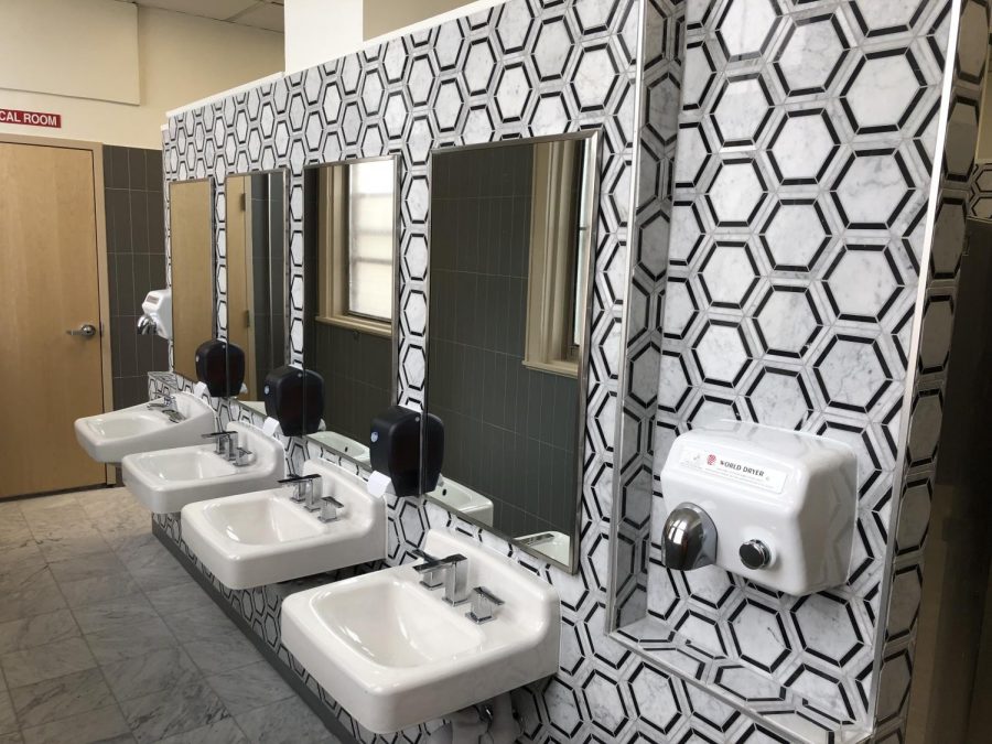 The restroom renovations were part of the EPISD bond project. The new design has generated mixed emotions from students. 