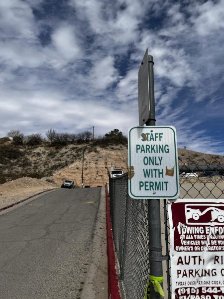 The ongoing construction at El Paso high has limited the amount of parking for all students and staff, leaving many scrambling for the space.