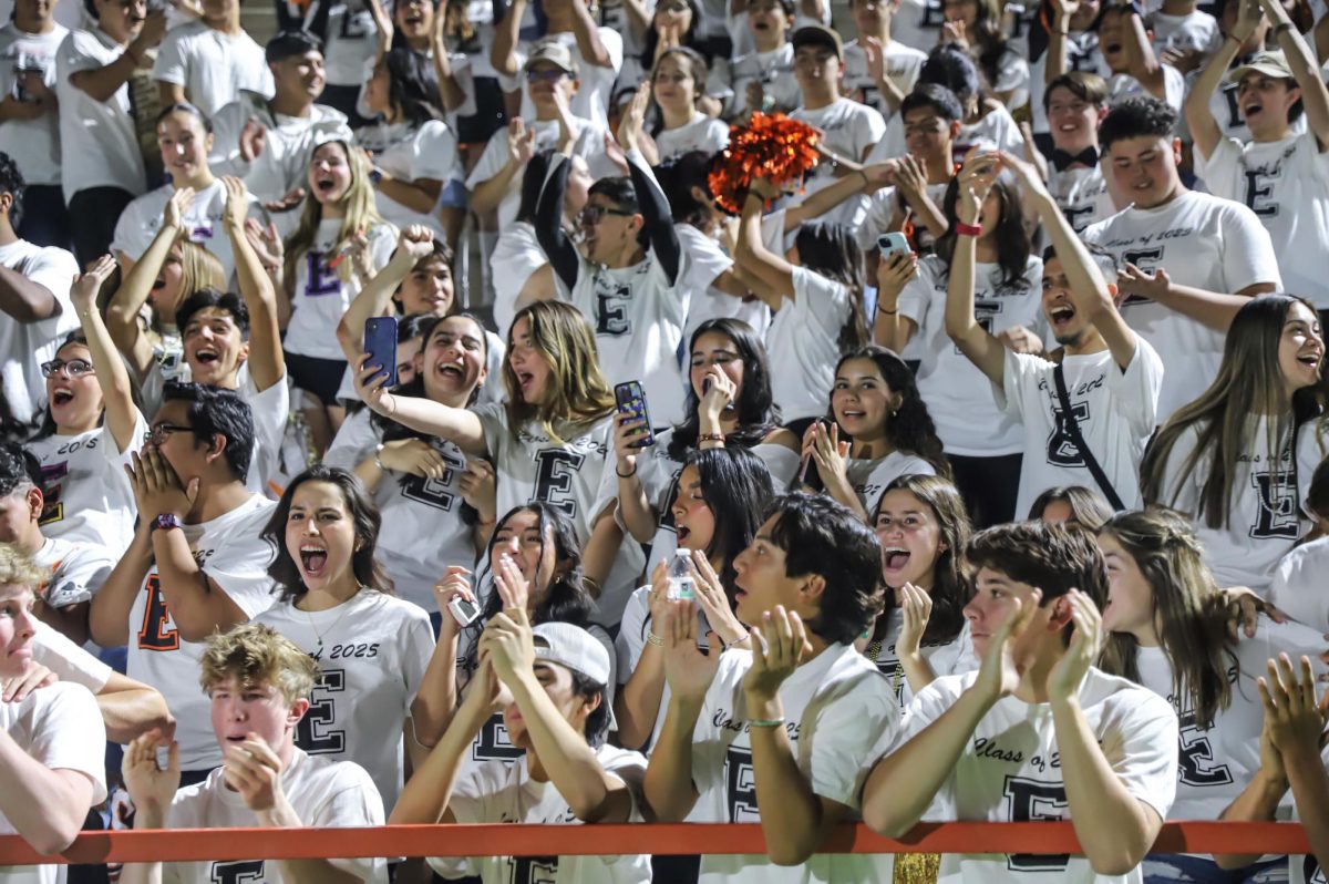 The class of 2025 seniors chant at the Eve of the E event on Oct. 23.